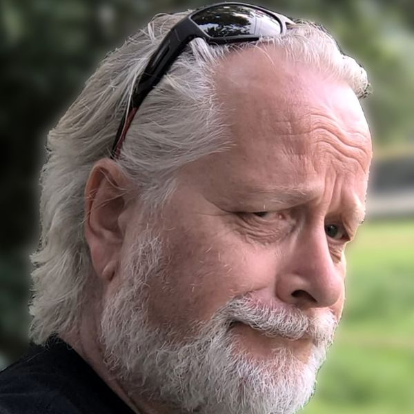 Thomas, Ton auf der Bühne
